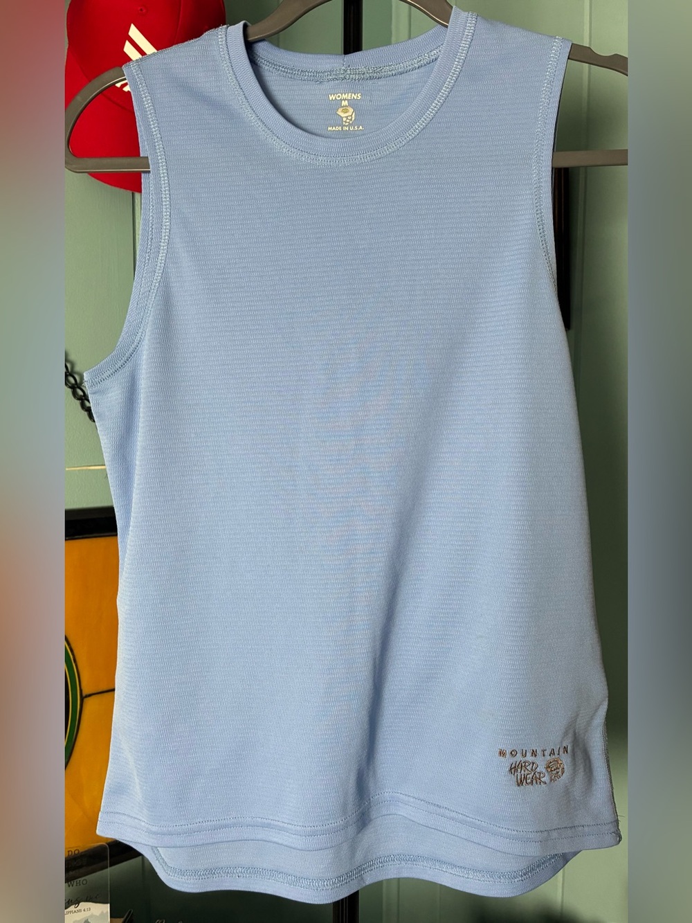 Mountain Hardwear Women's Pale Blue Sleeveless Performance Tank